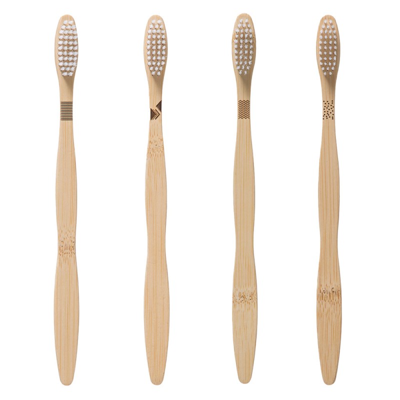 Cuida del medio ambiente con este juego de 4 cepillos de dientes de bambú en color café de la marca 5FIVE. Fabricados en bambú, 