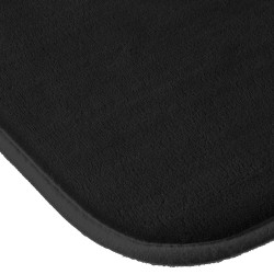 Disfruta de una pisada suave y cómoda cada vez que salgas de la ducha con el Tapete de Baño Memory Foam. Su núcleo de espuma vis