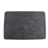 Tapete de baño Malagui elaborado en poliéster color gris. Súper absorbente, microfibras suaves, 100 % poliéster, fácil de lavar,