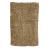 Disfruta de una experiencia tipo spa en casa con la Toalla Medio Baño Spa Lisa, diseñada para brindar máxima suavidad, absorción