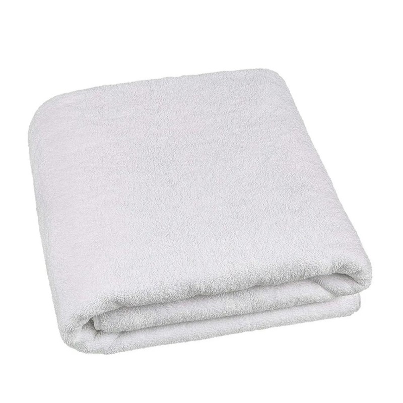 Dale a la hora del baño un acento brillante con las toallas de algodón puro, ultra afelpada Jacquard.