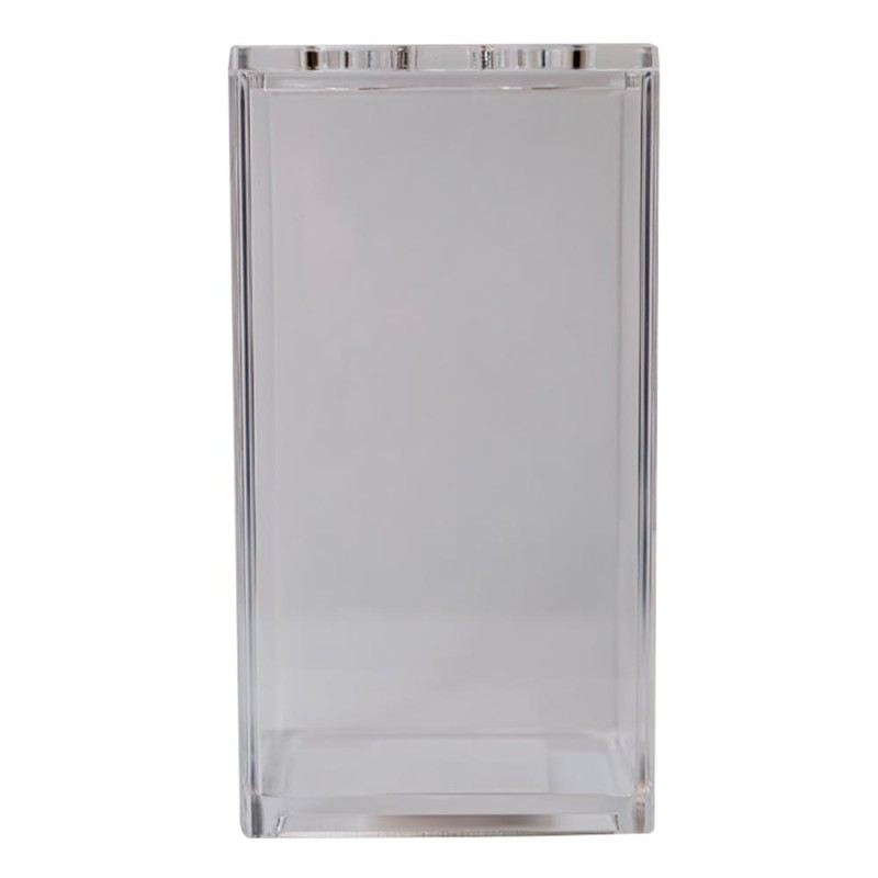 El porta cepillos Wintech tiene un diseño cuadrado, con paredes color transparente y con espacio suficiente para hasta 4 cepillo