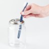 Mantén tu baño ordenado y elegante con el Portacepillos Westport, diseñado para almacenar cepillos de dientes y pasta dental de 