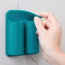 Este organizador para baño agrega funcionalidad al espacio de su baño, pues cuenta con dos compartimentos ideales para colocar c
