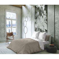 Renueva tu recámara con facilidad gracias a la Funda para Duvet Bicolor tamaño Matrimonial, diseñada para ofrecerte dos estilos 
