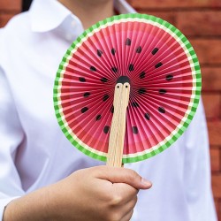 Combate el calor con este fantástico ventilador. Compacto y plegable, fácil de guardar y llevar a todas partes, ¡para refrescart