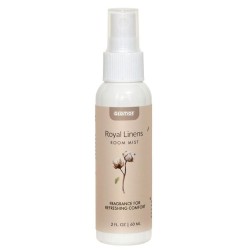 Disfruta de la sensación de sábanas recién lavadas y suavemente perfumadas con el Room Mist de 60 ml aroma Ropa de Cama Real. Su