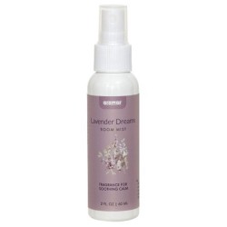 Envuelve tu hogar en calma con el Room Mist de 60 ml con aroma Sueños de Lavanda. Su mezcla suave y floral ayuda a crear un ambi