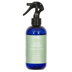 Envuelve tu hogar en la pureza y frescura del Room Mist de 240 ml con aroma a Gardenia Blanca. Su fragancia floral, delicada y e