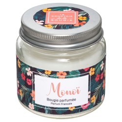 Transforma tu espacio en un refugio tropical con esta elegante vela aromática de 65g. Su exquisito aroma a monoi envuelve el amb