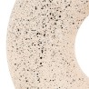 Jarrón de cerámica con acabado moteado en tonos suaves, diseño elegante y textura sutil. Su forma estilizada lo hace ideal para 