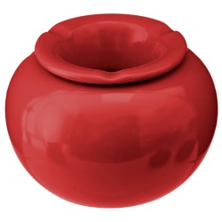 Cenicero de cerámica con diseño elegante y funcional. Su forma redonda, inspirada en los ceniceros mediterráneos, combina estilo