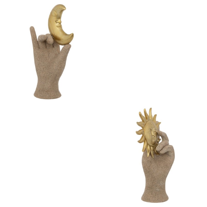 Estas figuras en forma de manos estilizadas que sostienen figuras doradas del sol y la luna. Cada pieza evoca equilibrio, espiri