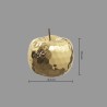 Esta manzana ornamental de cerámica no pasará desapercibida. Su acabado brillante es perfecto para alegrar un interior contempor