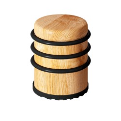 Evita portazos con estilo. Este tope para puerta no solo es funcional, también es una pieza decorativa que complementa cualquier