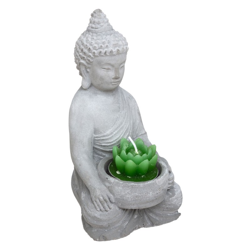 Fabricado en cemento con un acabado rugoso, este portavelas "Buda" representa a un Buda sosteniendo un cuenco en sus manos, en e