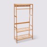 El perchero Sicela es la solución perfecta para mantener el orden con un toque decorativo. Con un diseño minimalista y elegante,