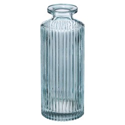 Estas tres botellas presentan una variedad de texturas que añadirán relieve a su decoración. Juntos o por separado, realzarán la