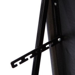 El espejo de cuerpo completo combina diseño práctico y estilo elegante, ideal para revisarte de pies a cabeza. Es perfecto para 