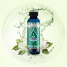 Ofrece una elegancia clásica en cada gota. Su aroma floral, suave y multifacético, cautiva con su gracia atemporal, siendo perfe