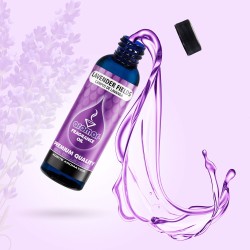 Este aceite aromático floral y herbal es perfecto para inducir calma y relajación, evocando la serenidad de campos de lavanda en