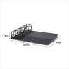 Mantén tu cocina limpia y organizada con este escurridor que incluye un tapete de silicón antideslizante. Ideal para colocar pla