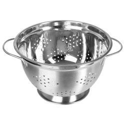 Ideal para enjuagar frutas, verduras, escurrir pastas o filtrar líquidos, este colador de 25 cm es un básico indispensable en cu