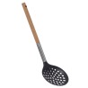La herramienta perfecta para cocinar y servir con comodidad. La espumadera 5five está diseñada para escurrir líquidos y grasas, 