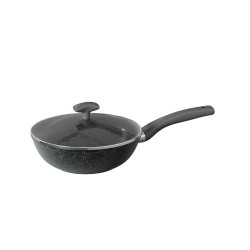 El sartén con tapa de 24 cm, ideal para cocinar de manera uniforme y conservar el calor. Su diseño práctico y versátil permite p