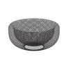 Mantén tus frutas y verduras organizadas y frescas con este elegante frutero de malla. Su diseño abierto permite una óptima circ