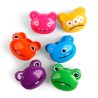 Juego de pinzas plásticas para cerrar bolsas. Cada pinza tiene pintada la divertida cara de un monstruo. Cada uno tiene una dist