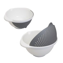 Bowl escurridor práctico y versátil, ideal para lavar y escurrir frutas, verduras o pasta con facilidad. Su diseño funcional per