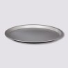 La bandeja para pizza es ideal para hornear y servir pizzas con una cocción uniforme y base crujiente. Su diseño resistente y an