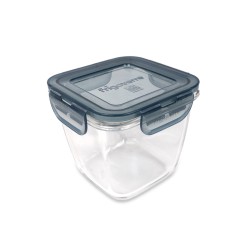 Reciente hecho de vidrio con tapa de plástico. Perfecto para transportar tus alimentos. Contenedores sellados herméticamente par