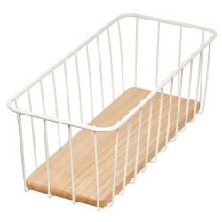 Este organizador de cocina está diseñado para la despensa y cestas de alambre, con un tamaño compacto y una parte superior abier