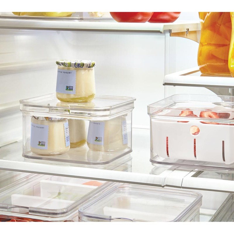 El organizador Crisp de iDesign es una adición versátil a su hogar. Este contenedor de calidad está hecho de plástico transparen