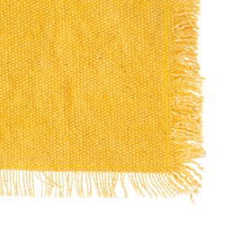 Ilumina tu mesa con este mantel individual Maha en color amarillo de la marca Secret de Gourmet. Fabricado en algodón de alta ca