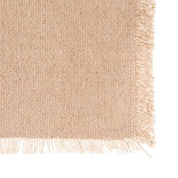 Dale un toque de elegancia a tu mesa con este mantel individual Maha en color beige de la marca Secret de Gourmet. Fabricado en 
