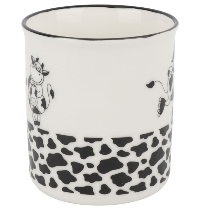 Para los amantes del patinaje, esta taza con diseño de vaca en  patines es la opción perfecta.