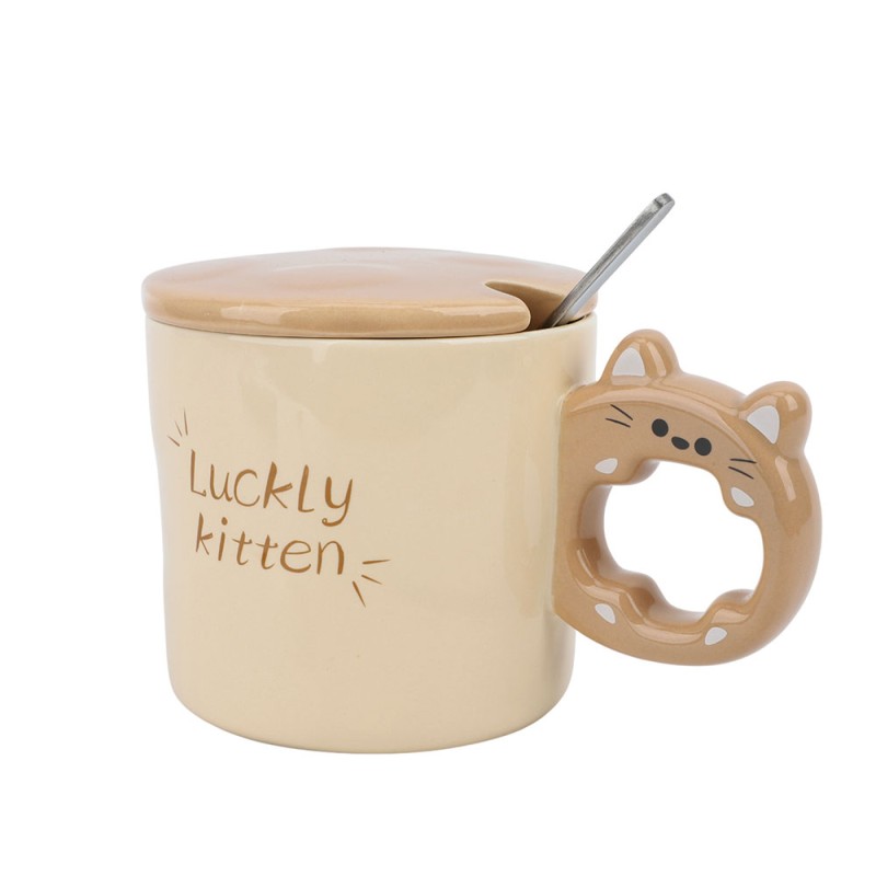 Dale un toque encantador a tus mañanas con esta adorable taza de gato, acompañada de una tapa en color café.